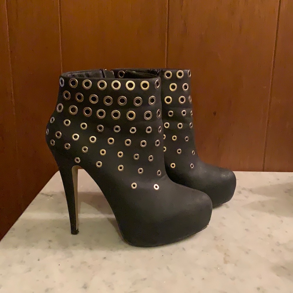 Sexy EUC ALDO heels